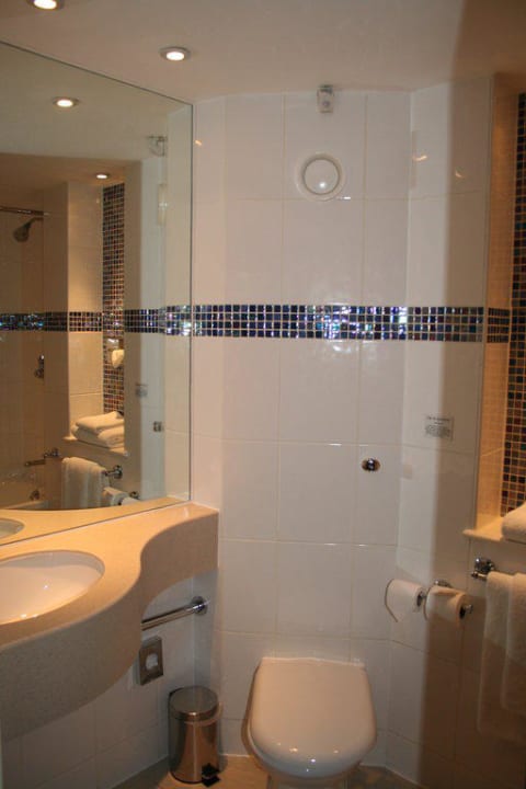 Bad Mama Shelter London