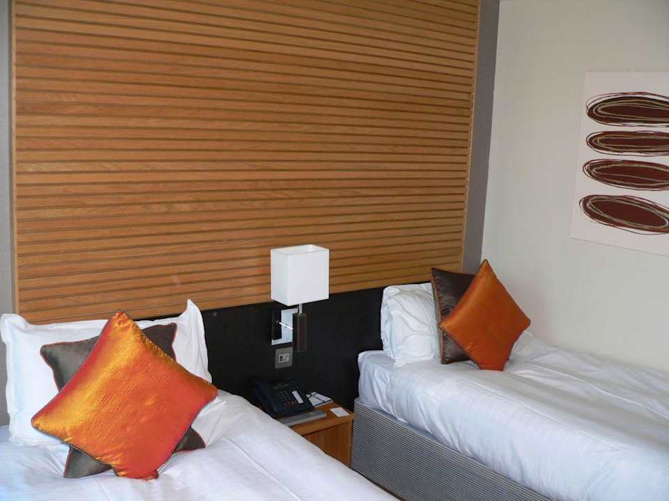 Twinbed-Room Hotel The Continental