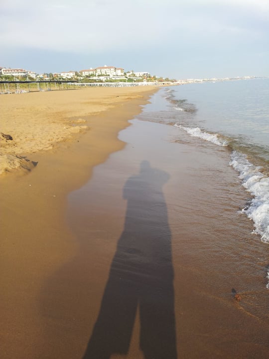 Schöner Sandstrand und kein Kiesel Club Grand Aqua