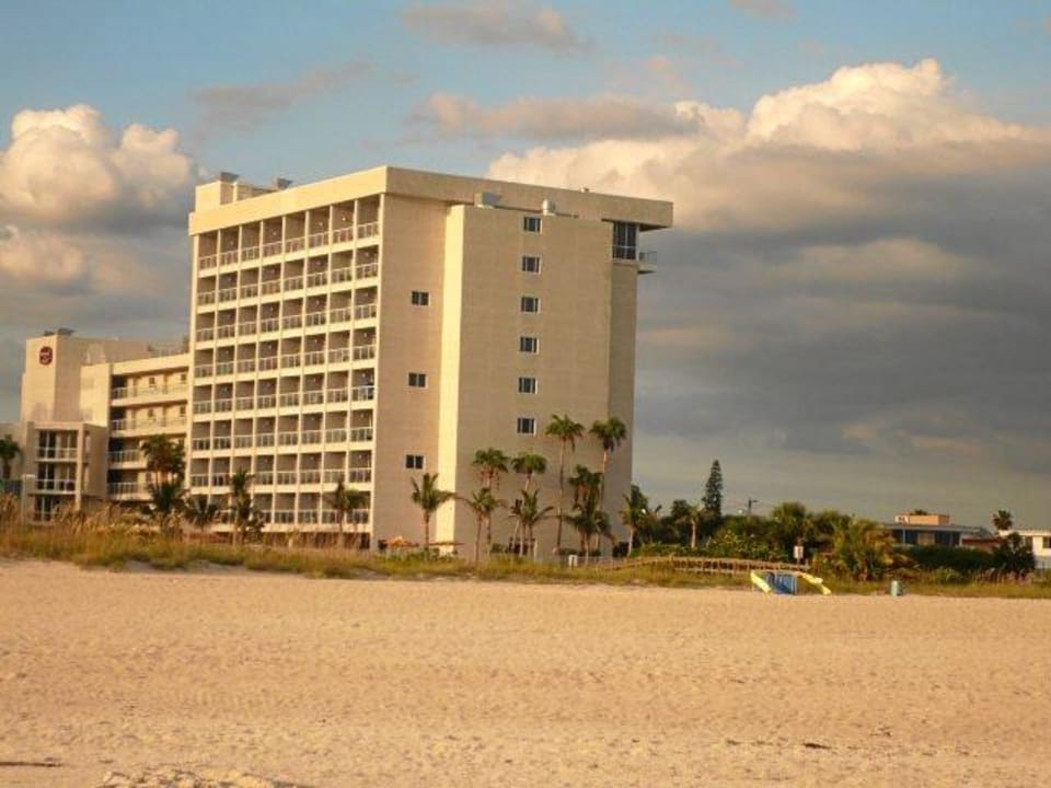Strandblick Residence Inn by Marriott St. Petersburg Treasure Island