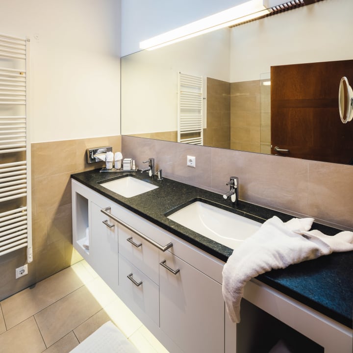 Zimmer Schneeweiss Lifestyle Apartments