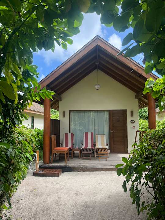 Zimmer Reethi Faru Resort