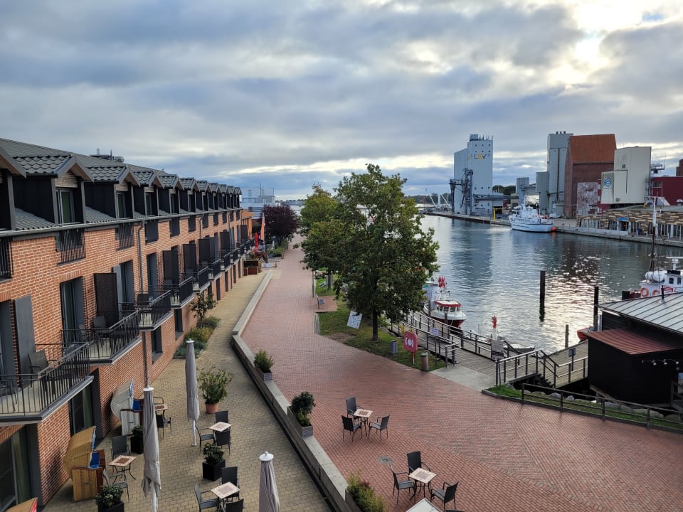 Ausblick Hafenhotel Meereszeiten