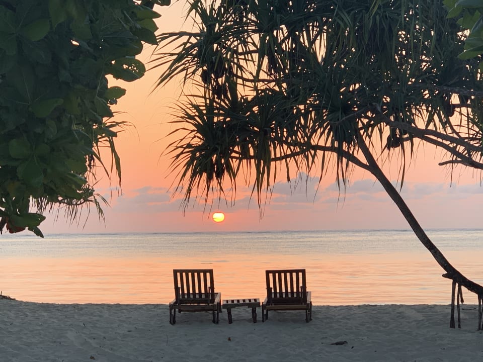 Strand Neptune Pwani Beach Resort & Spa