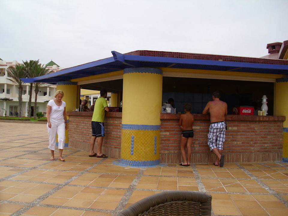 Strandbar Iberostar Waves Founty Beach