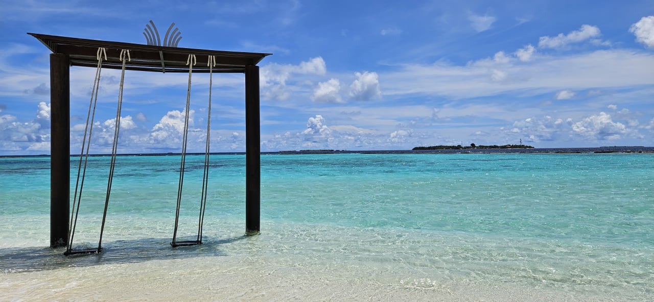 Strand Adaaran Select Meedhupparu Island Resort - Premium All Inclusive