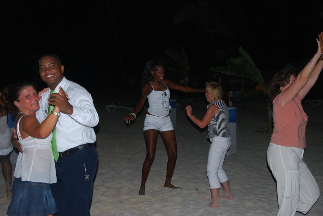 Beachparty Punta Cana Princess All Suites Resort & Spa