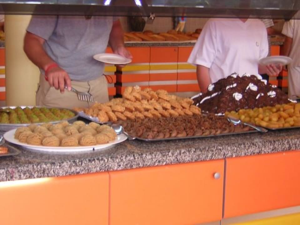 Essen-Nachtisch2 VONRESORT Golden Beach