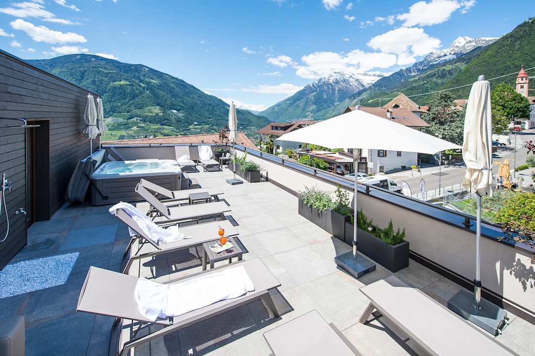 Pool Hotel Zum Tiroler Adler