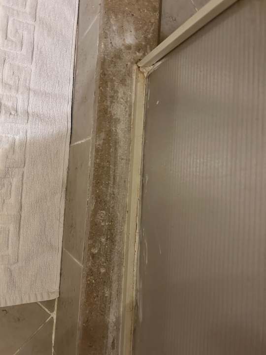 Zimmer Bliss Nada Beach Resort