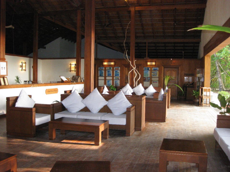 Lobby NH Collection Maldives Reethi Resort