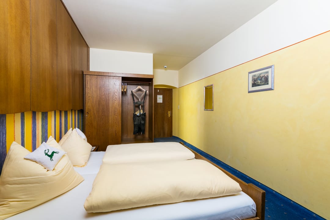 Zimmer Traditionsgasthof Weißbacher