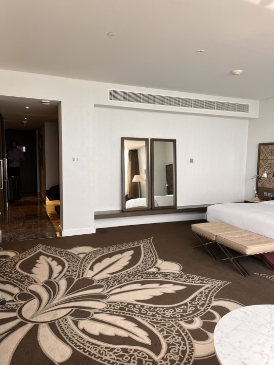 Zimmer Conrad Abu Dhabi Etihad Towers