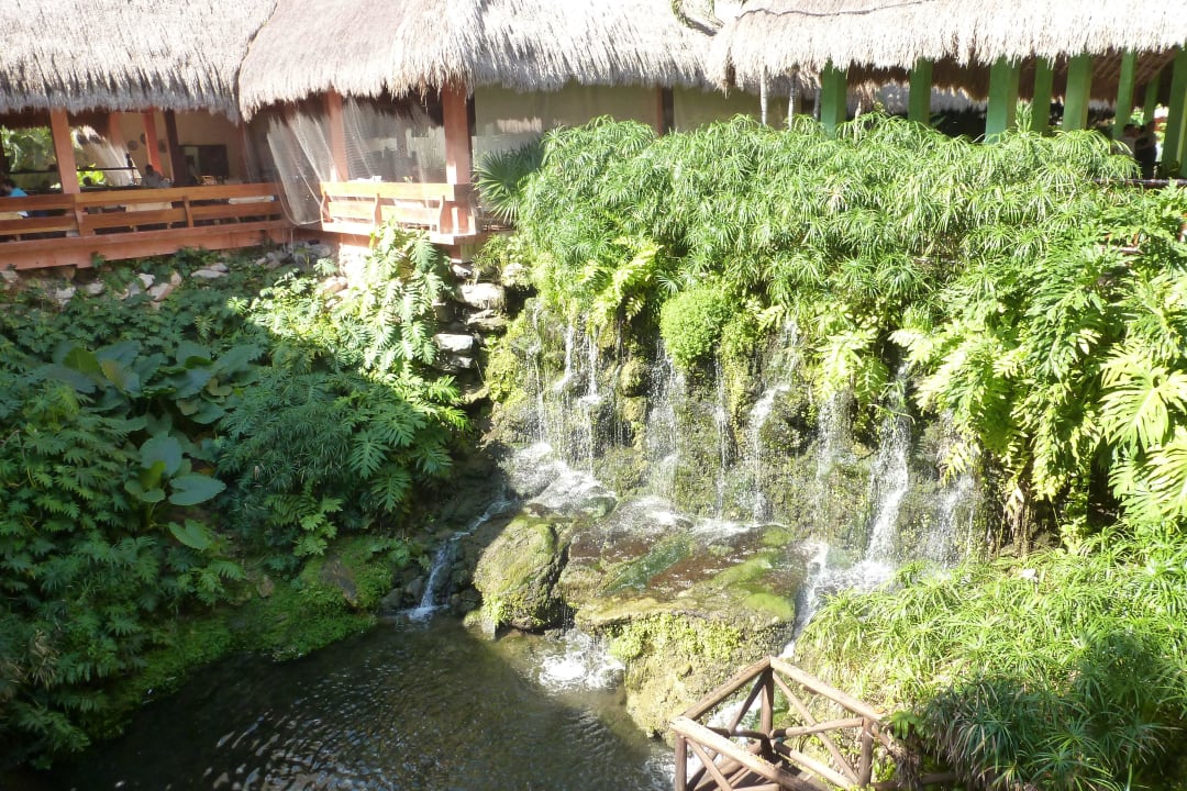 Wasserfall Iberostar Waves Quetzal