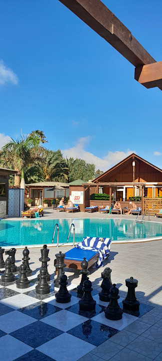 Pool Marina Playa Suite Hotel