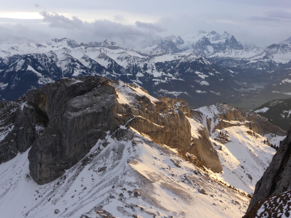 Jungfraumassiv und vieles mehr Hotel Pilatus-Kulm