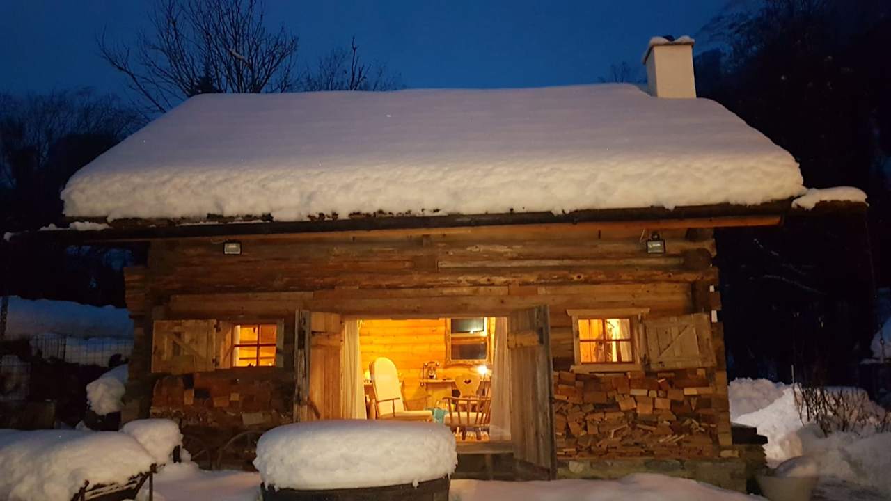 Außenansicht Romantikhütte Eggerfeld