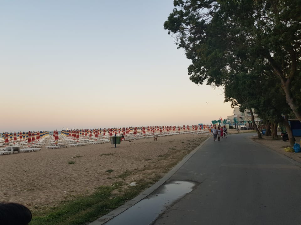 Strand Hotel Laguna Garden