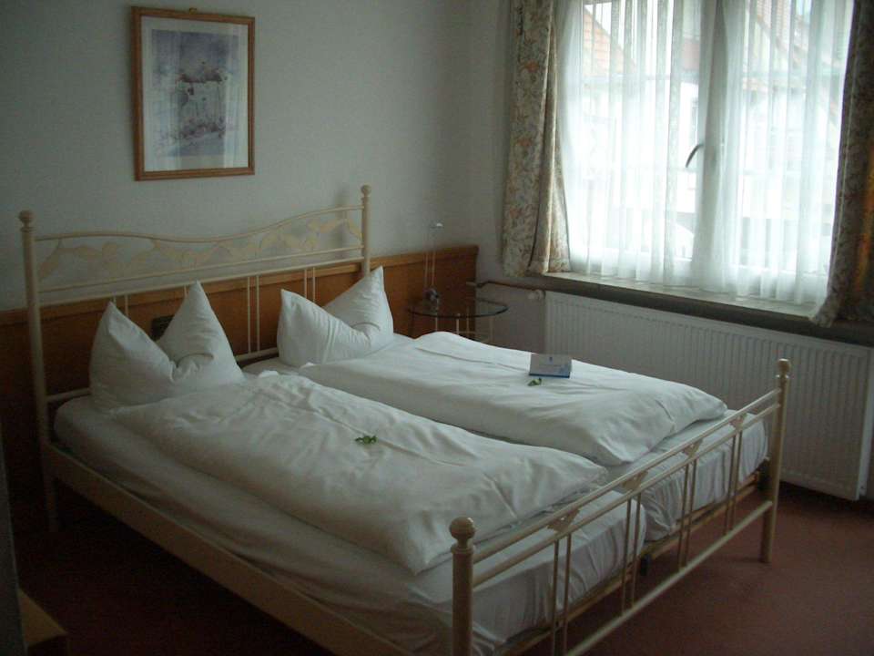 Doppelbett Flair Hotel Vier Jahreszeiten