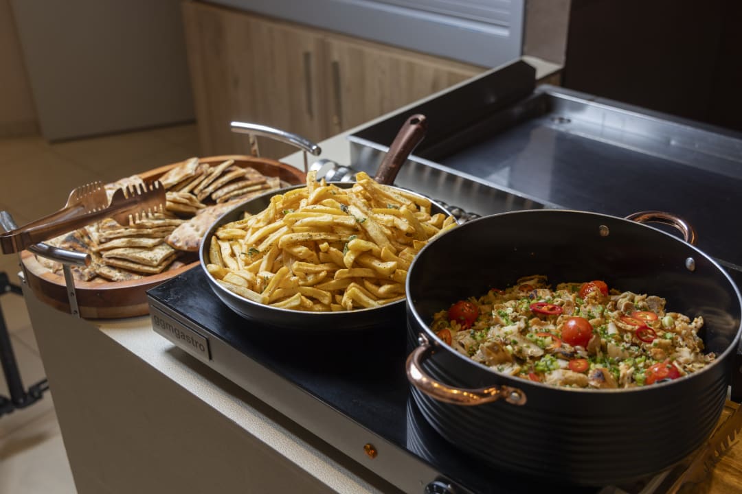 Gastro Alia Palace