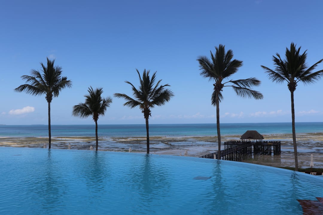 Pool Sea Cliff Resort & Spa