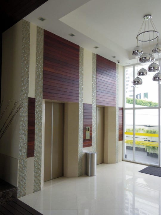 Lift Lohas Suites Sukhumvit by SuperHotel Bangkok