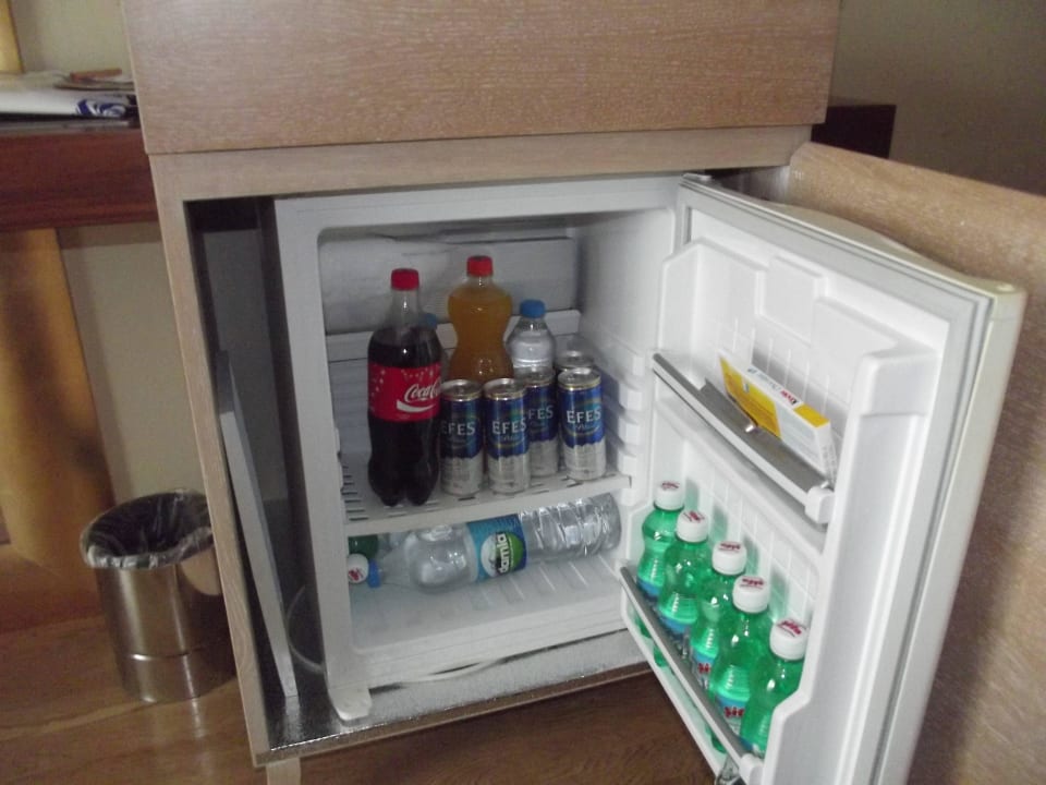 Minibar Melas Lara Hotel