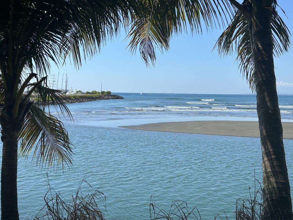 Ausblick Shana Hotel & Residence