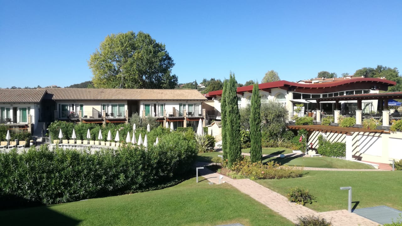 Zimmer Lake Garda Resort