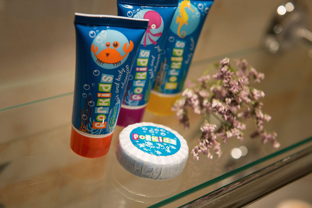 Kids cosmetics Hotel Suite Home Prague