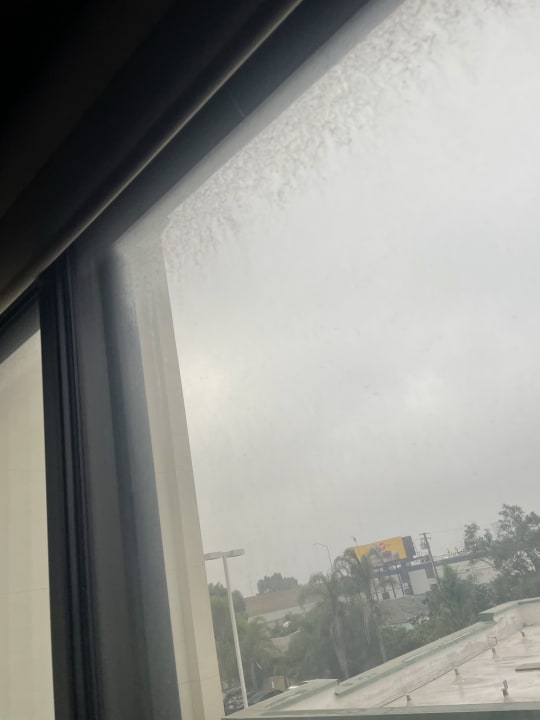 Zimmer Hampton Inn by Hilton Los Angeles Airport