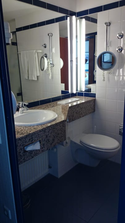 Badezimmer Hotel Wyndham Garden Wismar
