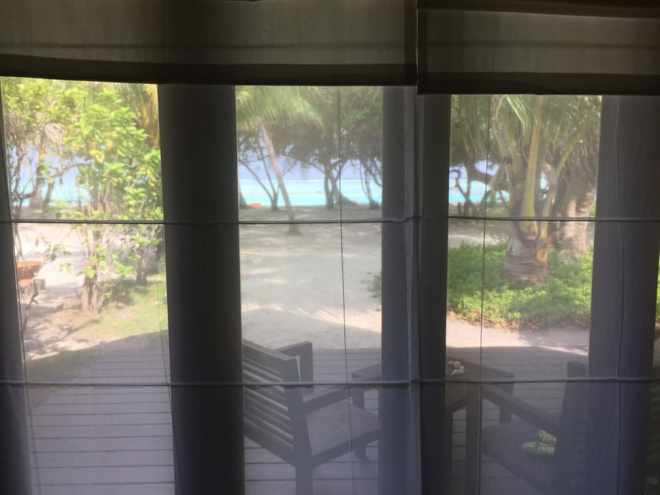 Blick vom Bett nach draussen Adaaran Select Hudhuran Fushi - Premium All Inclusive