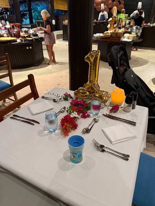 Gastro Kuredu Island Resort & Spa