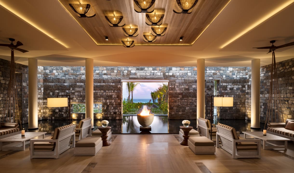 Lobby Anantara Iko Mauritius Resort & Villas