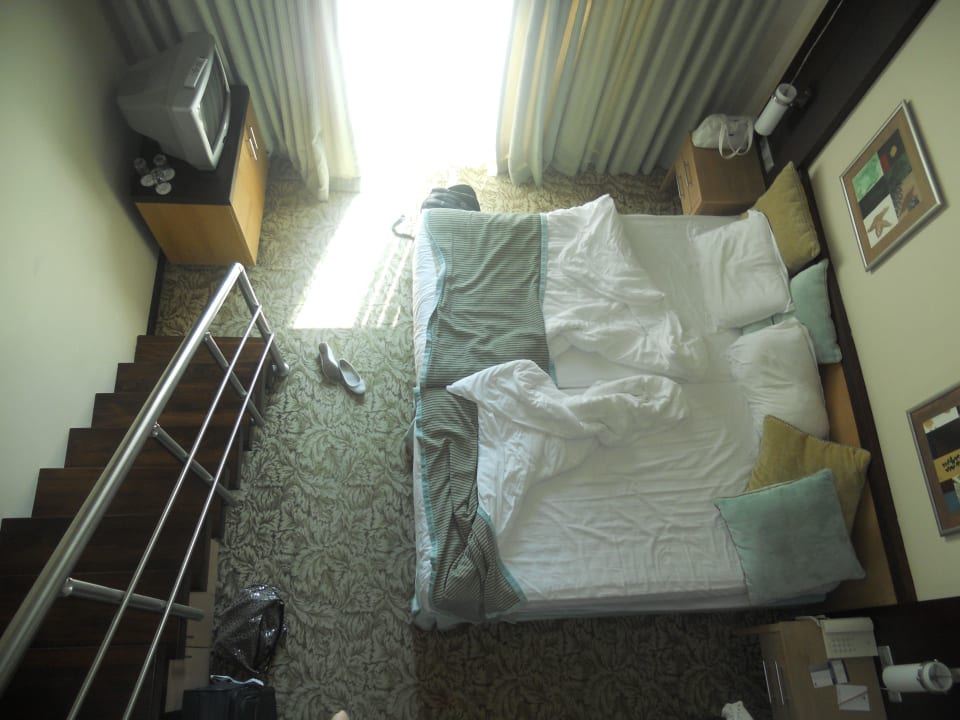 Zimmer unten Royal Wings Hotel