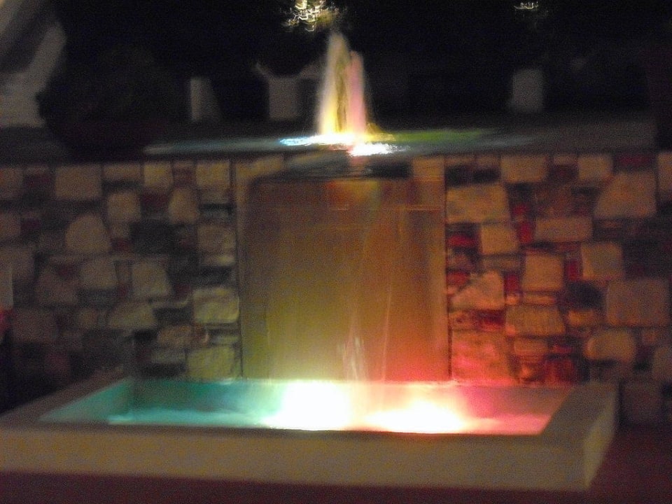 Brunnen bei der Cocktailbar TUI BLUE Oceanis Beach and Spa Resort