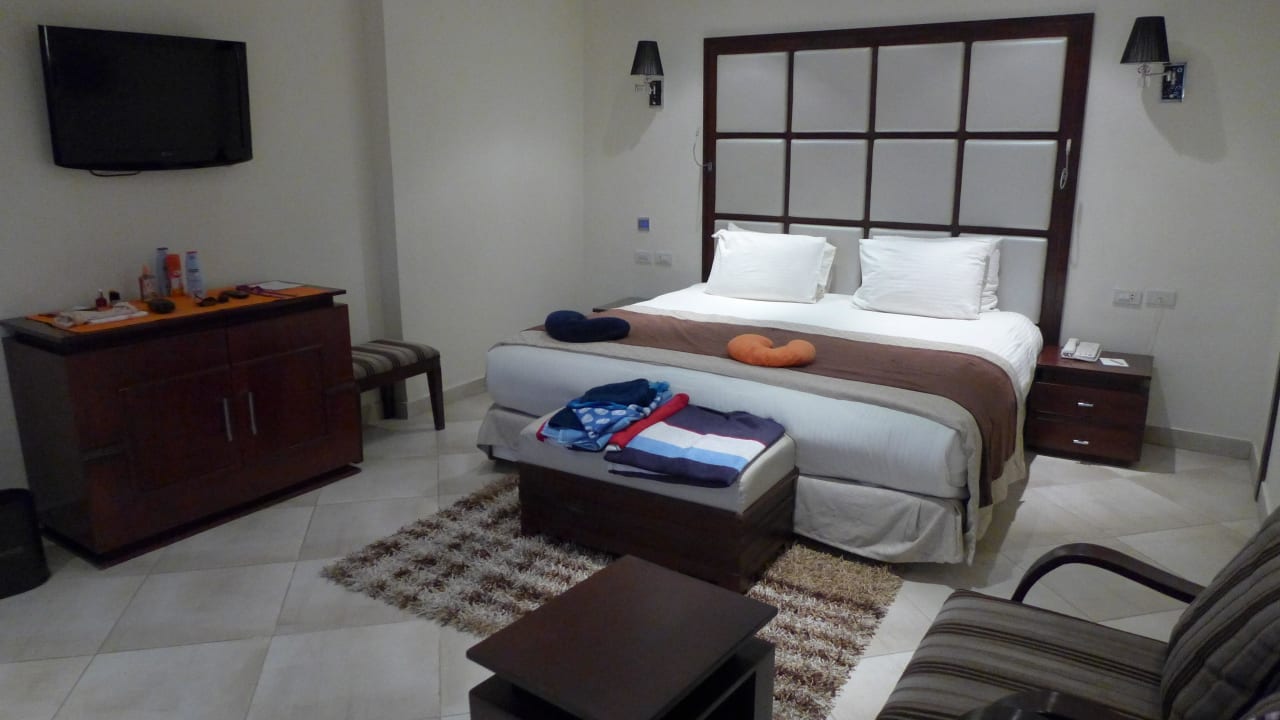 Großes schlafzimmer SUNRISE Crystal Bay Resort