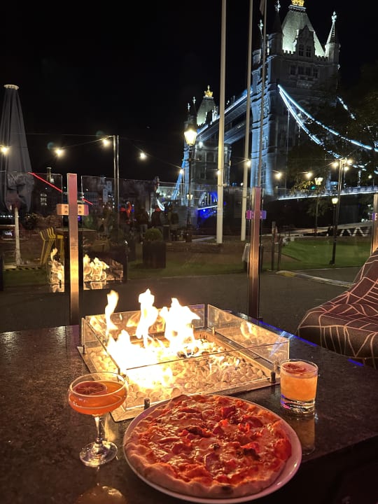 Gastro The Tower - A Guoman Hotel