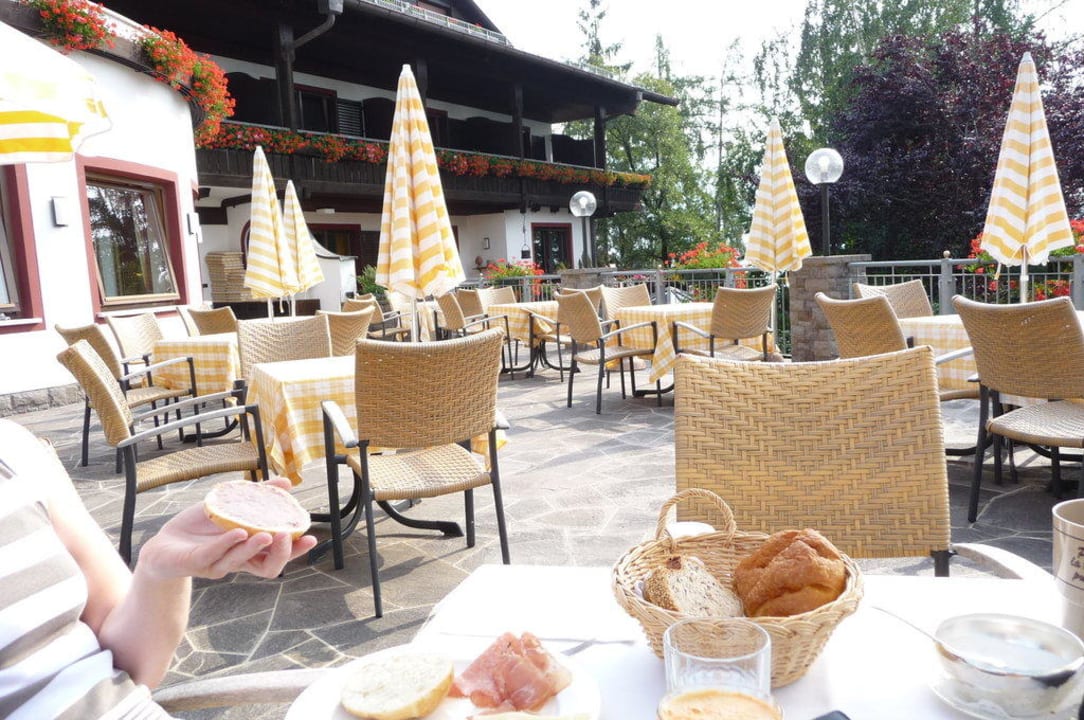 Die Gemütliche Terrasse Hotel Der Waldhof