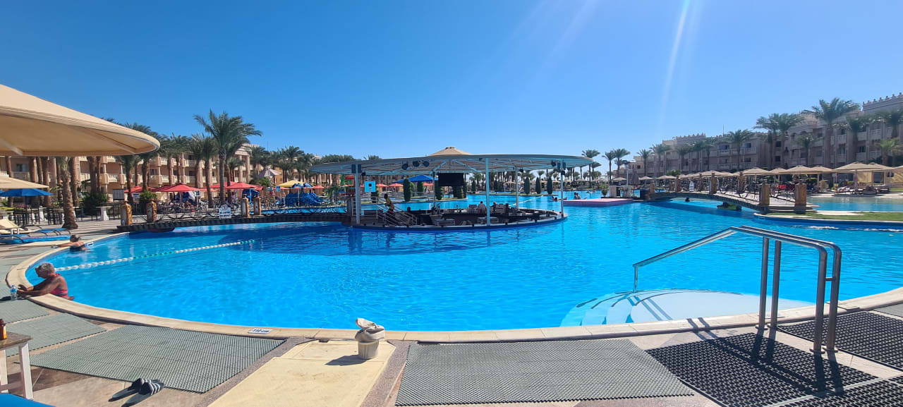Pool Pickalbatros Palace Resort