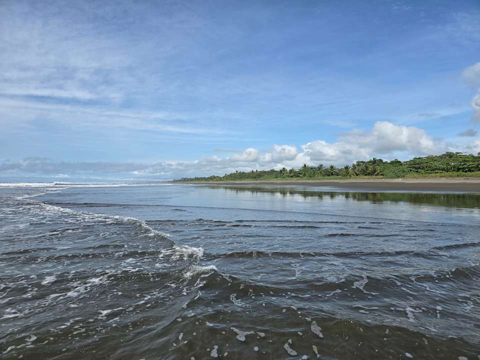 Strand Casa Tili TicoExperience on IslaDamas