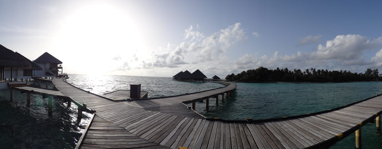Rundblick bei Wasserbungalow 425 Adaaran Club Rannalhi - All Inclusive