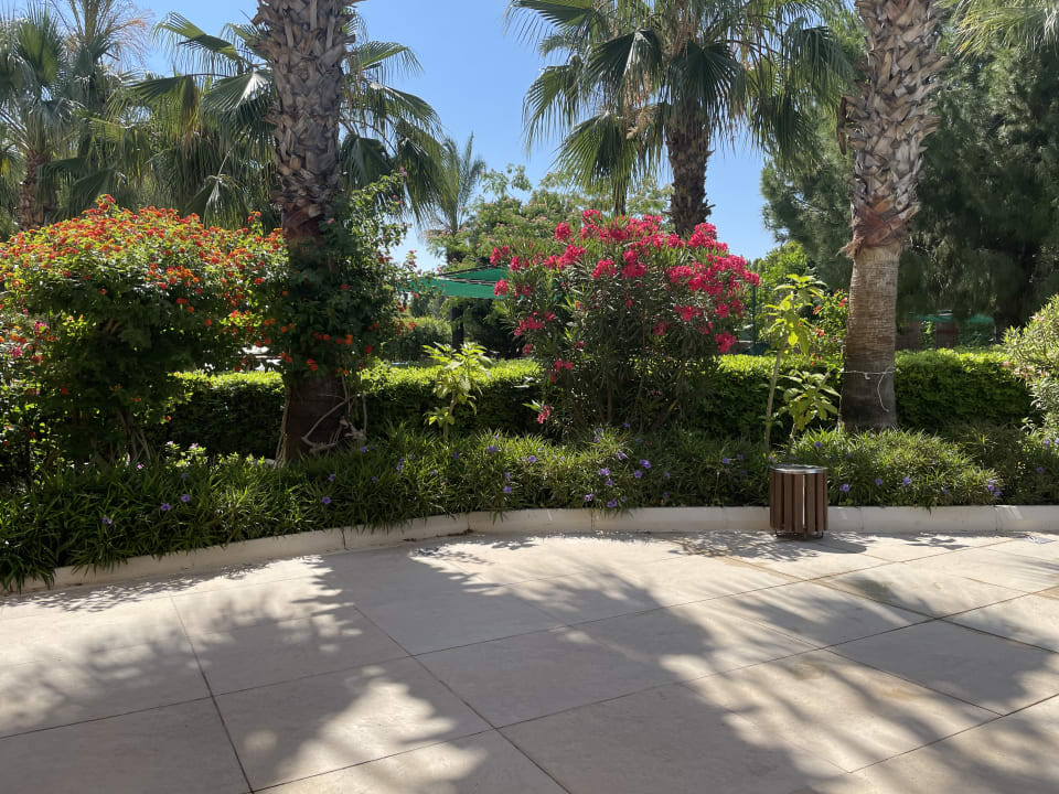 Gartenanlage Side Breeze Hotel