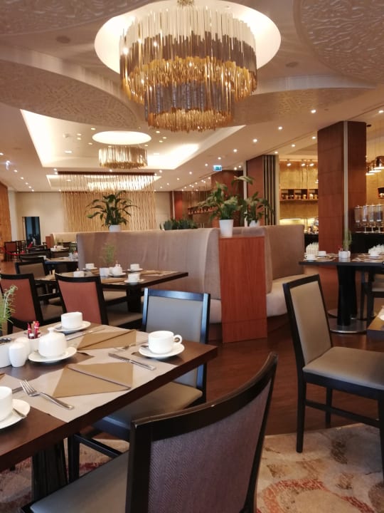 Gastro DoubleTree by Hilton Hotel & Conference Centre Warsaw
