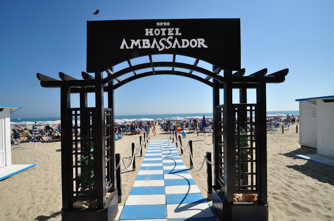 Strand Hotel Ambassador