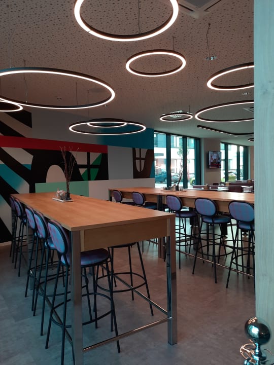 Gastro Holiday Inn - the niu, Star Sindelfingen