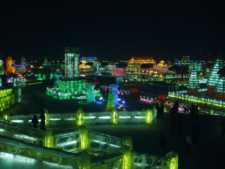 Город изо льда Hong Kong Star Hostel