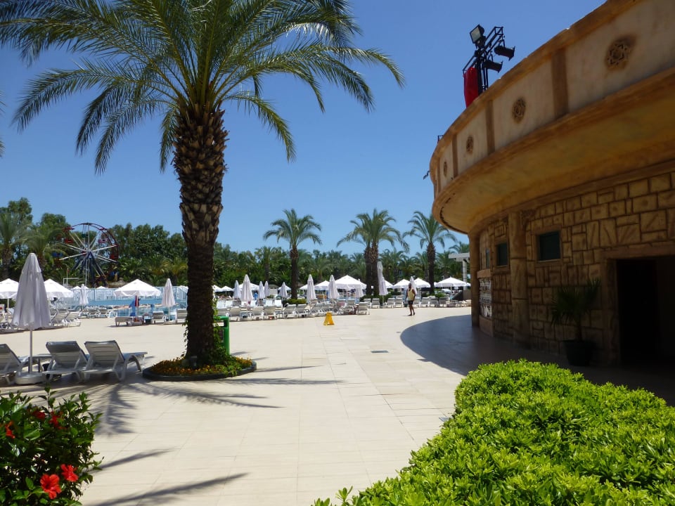 Weg zum Pool Hotel Delphin Palace