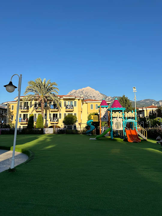 Außenansicht Club Hotel Phaselis Rose